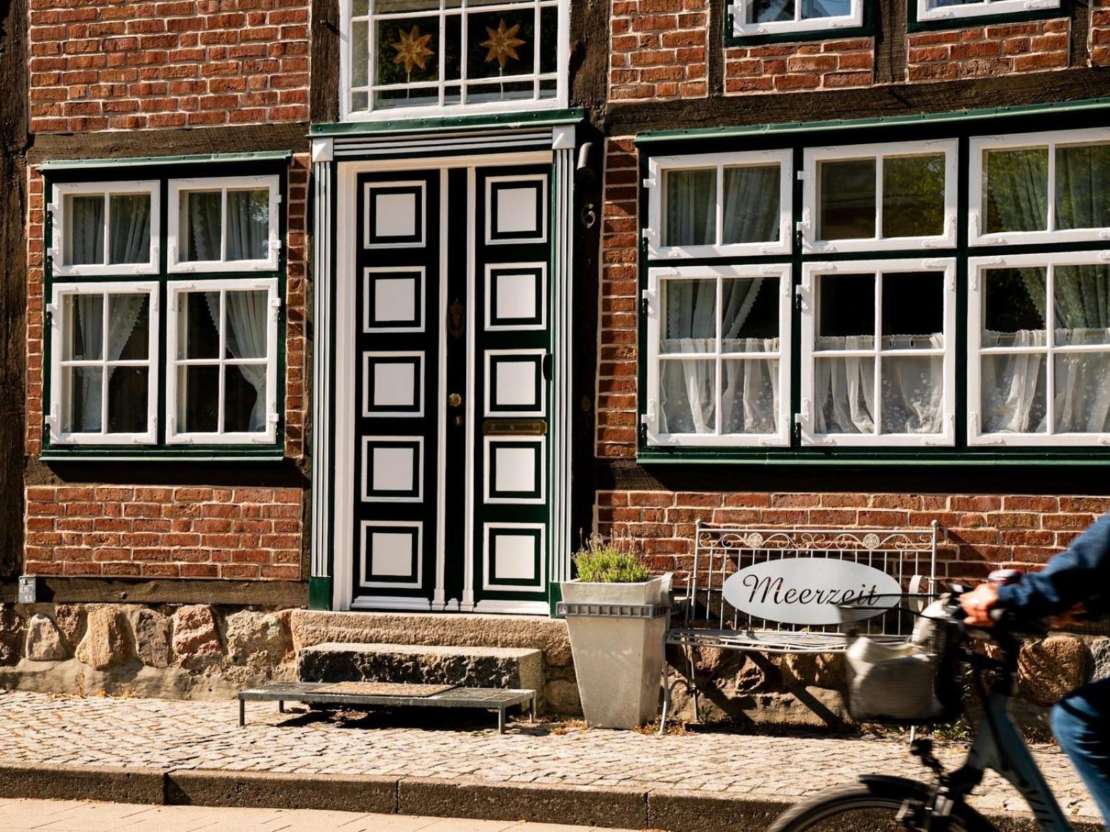 Das Torhaus Lubeck Exterior photo